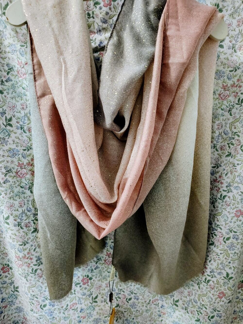 Eyeful Glittery Scarf NWT Pink Gray
